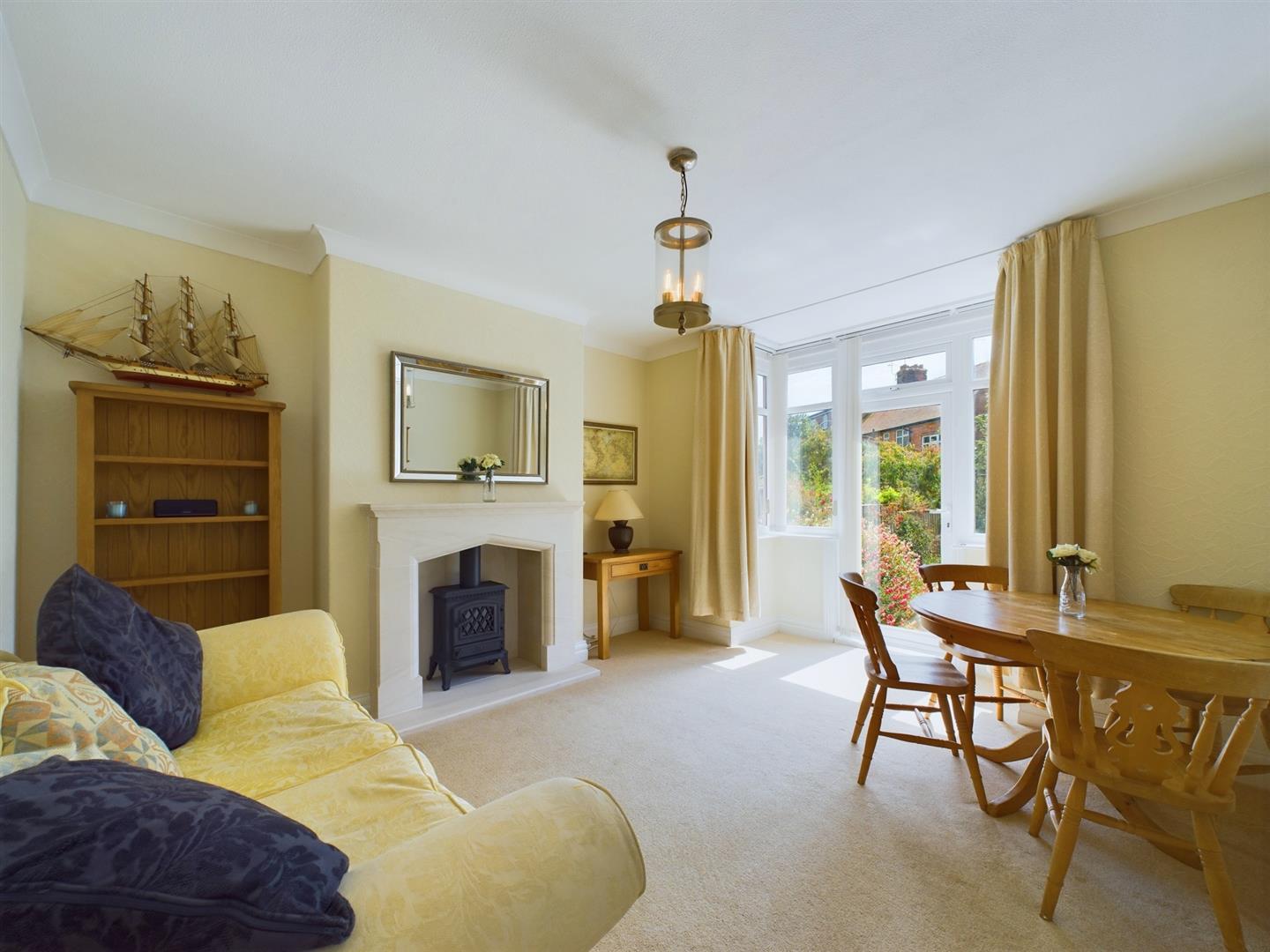 Eighth Avenue, Bridlington Belts Estate Agents